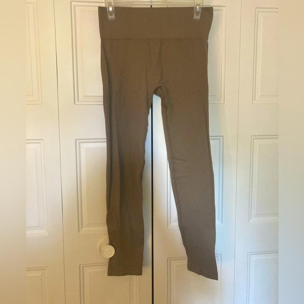 Women’s “Savvi - Ashtanaga” leggings, size XL,